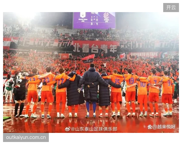 山东泰山队着眼未来,新赛季大名单中00后球员数量将达到20人。 山东泰山队着眼未来,新赛季大名单中00后球员数量将达到20人。